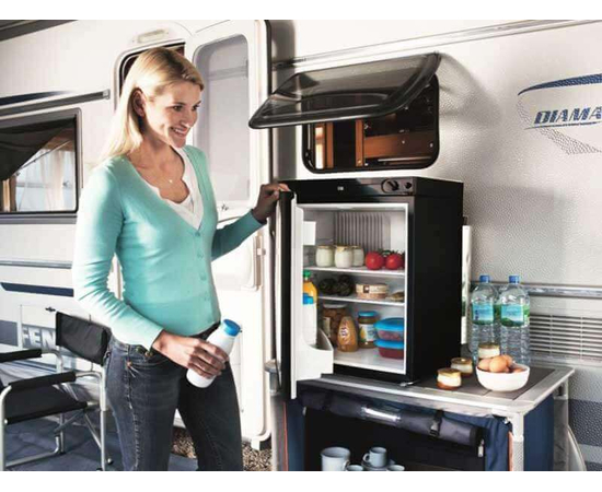 Абсорбционный (газовый) холодильник Dometic CombiCool RF 60, Объём холодильника: 61 литр, фотография № 4 в интернет-магазине «ВТачку»