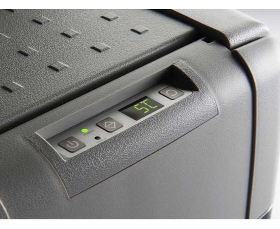 Компрессорный автохолодильник Dometic CoolFreeze CDF 46, Другие модели из линейки: 39 литров, фотография № 3 в интернет-магазине «ВТачку»