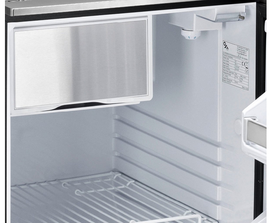 Встраиваемый автохолодильник Indel B Elite EL65 OFF, Объём холодильника: 65 литров, фотография № 3 в интернет-магазине «ВТачку»