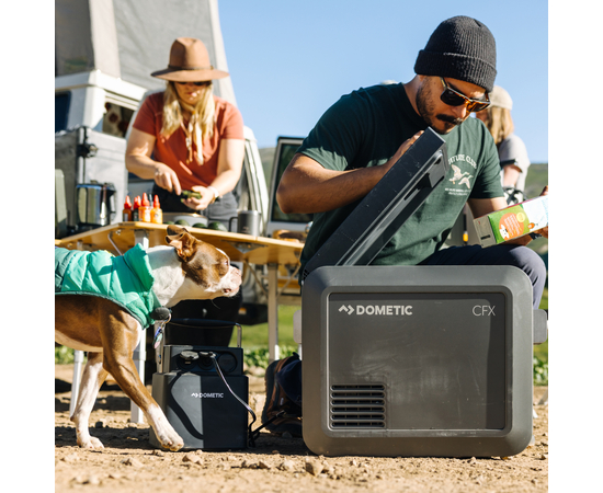 Компрессорный автохолодильник Dometic CFX5 25, Независимые камеры: Однокамерные, Объём холодильника: 25 литров, фото № 11 Компрессорный автохолодильник Dometic CFX5 25, Независимые камеры: Однокамерные, Объём холодильника: 25 литров, фотография № 11 в интернет-магазине «ВТачку»