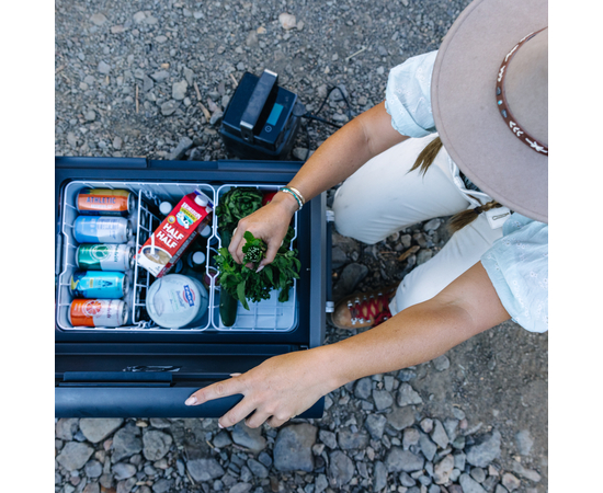 Компрессорный автохолодильник Dometic CFX5 55, Независимые камеры: Однокамерные, Объём холодильника: 55 литров, фотография № 11 в интернет-магазине «ВТачку»