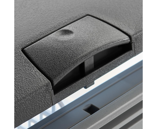 Компрессорный автохолодильник Dometic CDF 18, фото № 4 Компрессорный автохолодильник Dometic CDF 18, фотография № 4 в интернет-магазине «ВТачку»