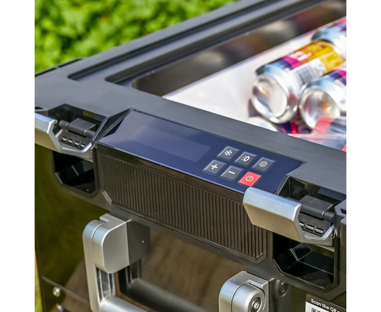 Компрессорный автохолодильник ICECO APL55 Black, Цвет: Чёрный, фотография № 10 в интернет-магазине «ВТачку»